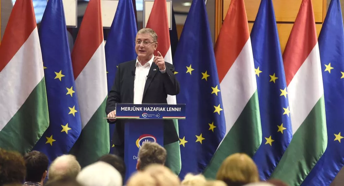 Nem szabad a történelemmel játszanunk! - Gyurcsány Ferenc beszédet mond Berlinben