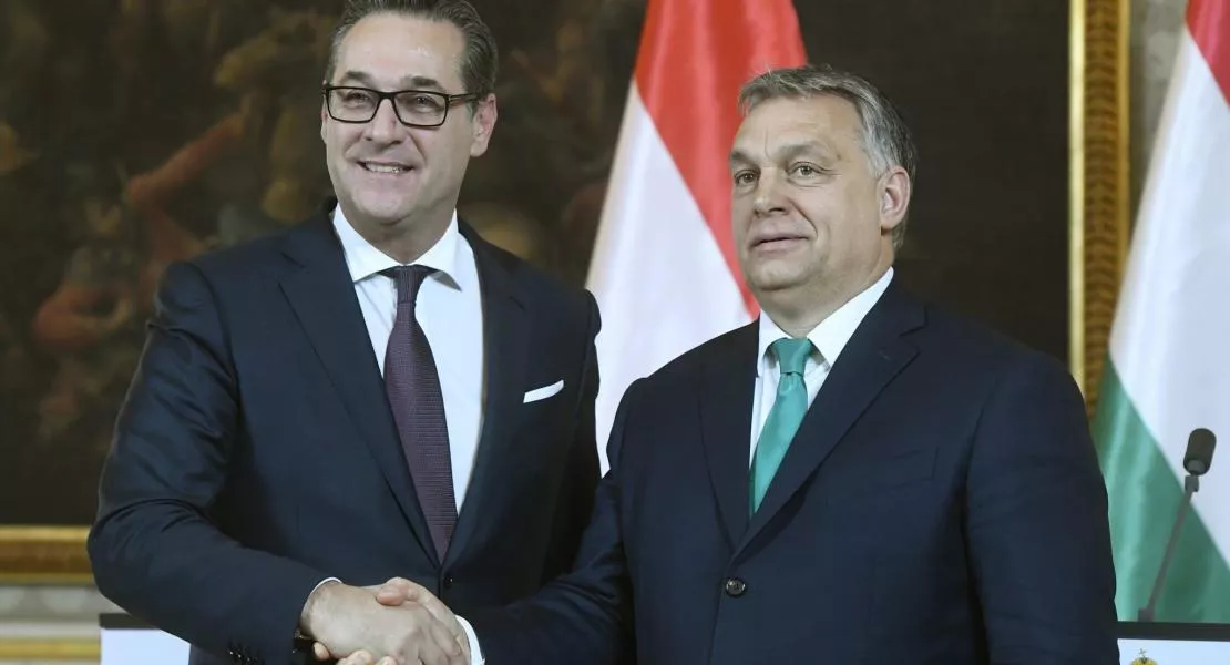 Az osztrák szélsőjobbnak Orbán médiabirodalma a példakép