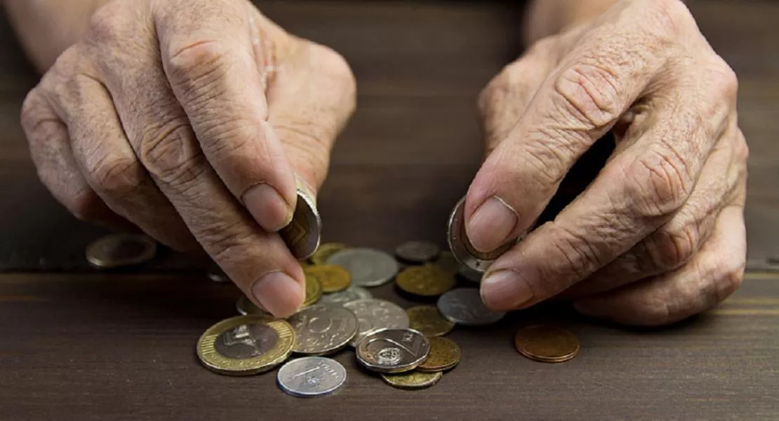 2010 óta megduplázódott a szegénységben élő idősek száma: a nyugdíj út a nyomorba, míg nem lesz európai minimálnyugdíj