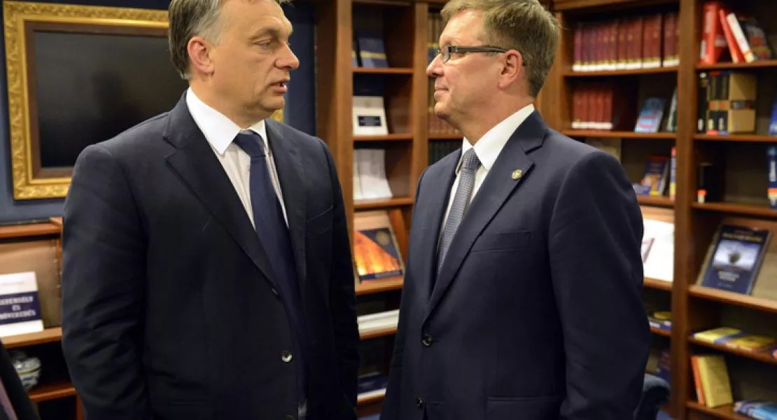 Orbán és Matolcsy ne nyavalyogjon, hanem dolgozzon - Sikerült történelmi mélypontra küldeni a forintot