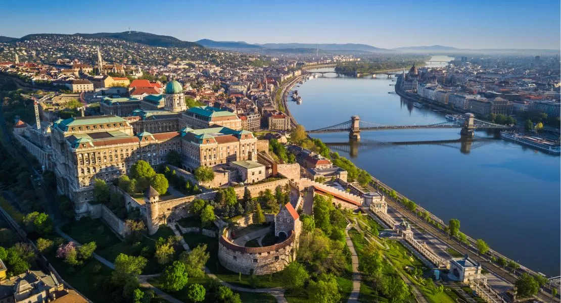 Budapest DK-s polgármesterei rendkívüli bérlakás-felújítási programmal segítik azokat, akiknek a lakhatása veszélybe került a válság miatt