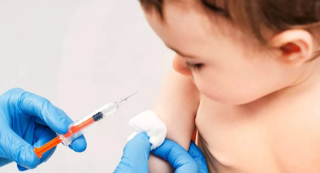 Legyenek ingyenesek a gyerekeknek ajánlott védőoltások! – A DK költségvetési módosító indítvánnyal terjesztené ki a támogatott védőoltások körét 