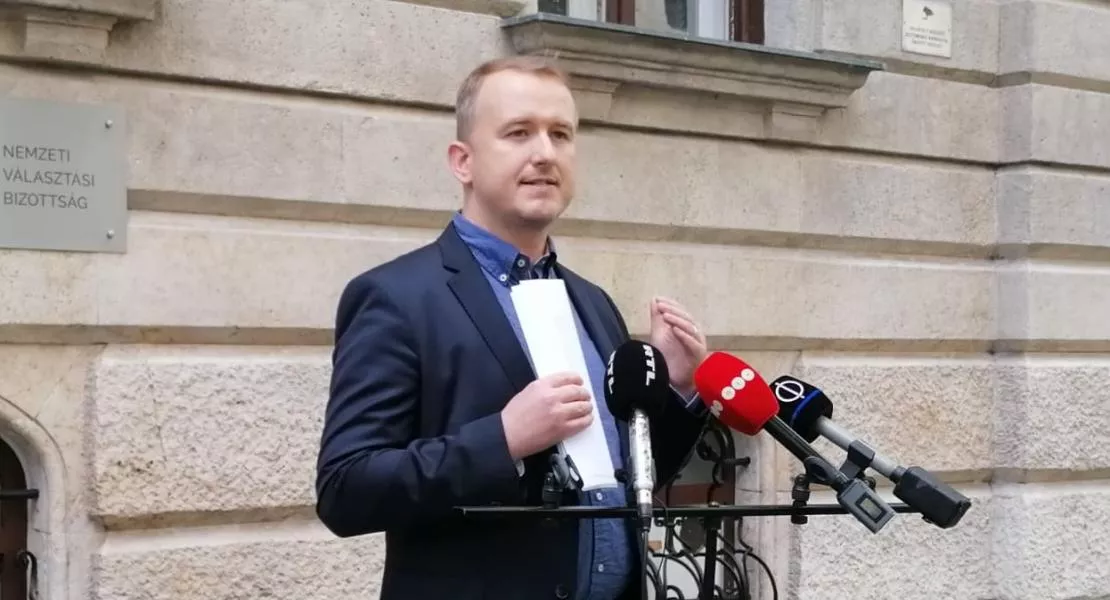 A DK hivatalosan benyújtja a Nemzeti Választási Irodának az ingyenes koronavírus-tesztelésre irányuló népszavazási kezdeményezését 