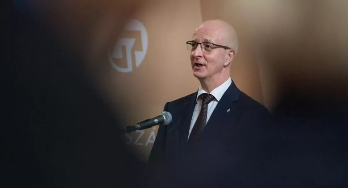 A DK az Európai Bizottsághoz fordul, hogy Polt Péter jobbkeze ne lehessen Kúria-elnök 