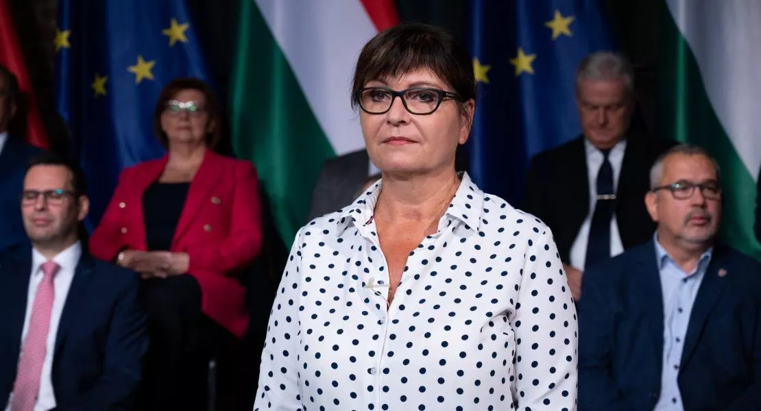 Kálmán Olga: A gépkocsiátírás összeomlása bizonyítja, hogy az Orbán-kormány képtelen működtetni Magyarországot