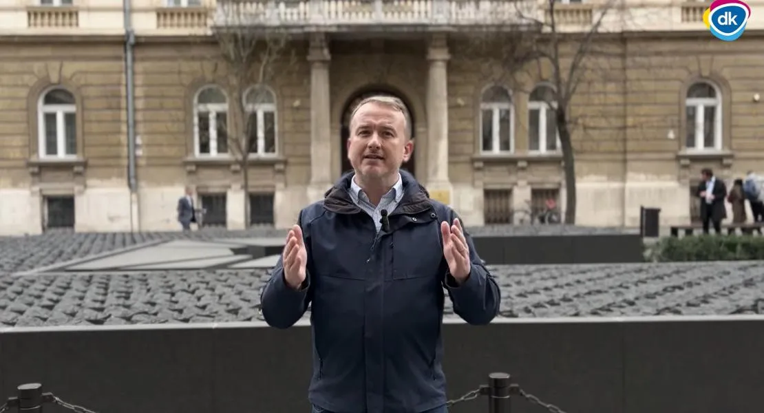 A DK adatigénylési perrel kiderítette: Lázár János hasraütésszerűen mondta, hogy 400 milliárdba fog kerülni az M76-os autópálya