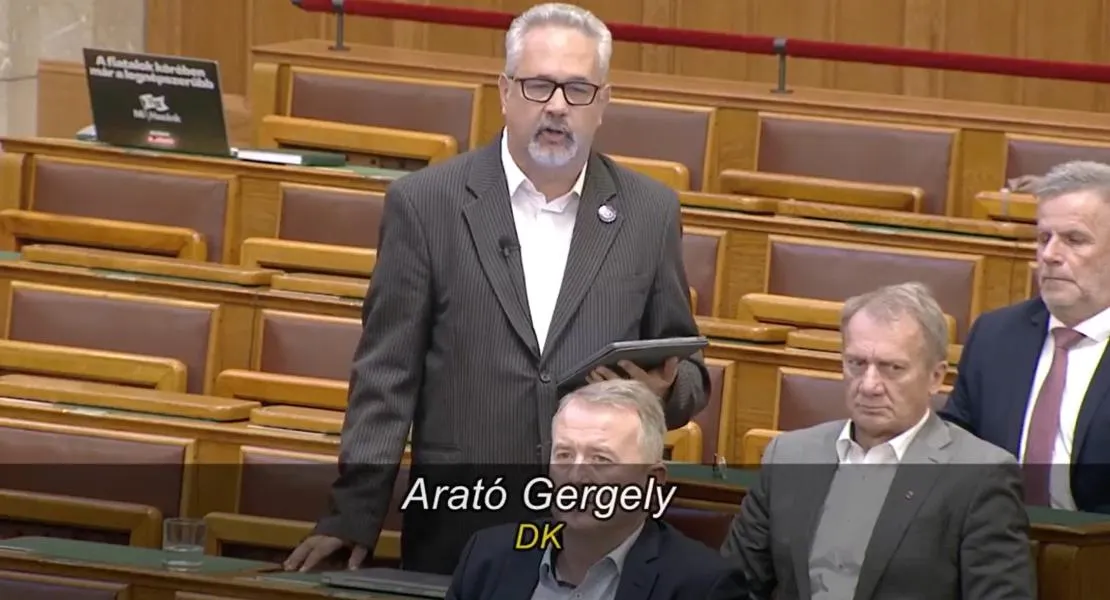 Arató Gergely szembesítette a kormányt a Szőlő utca ügyében tett hazugságaikkal