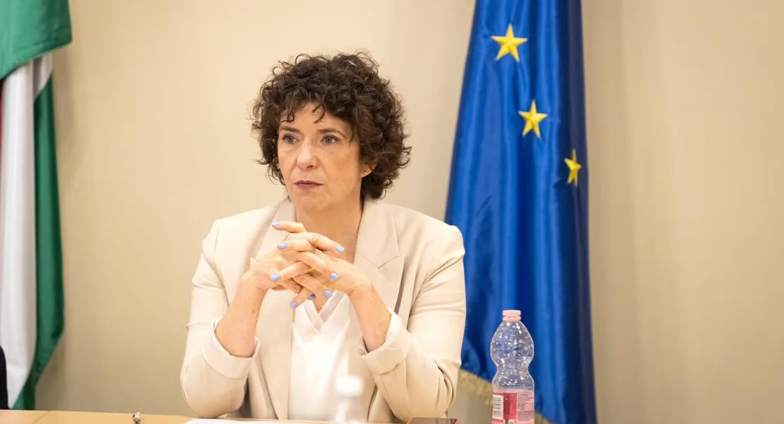 Dobrev Klára feljelentést tesz az Orbán-kormány EU elleni kémbotránya miatt  Dobrev Klára feljelentést tesz az Orbán-kormány EU elleni kémbotránya miatt