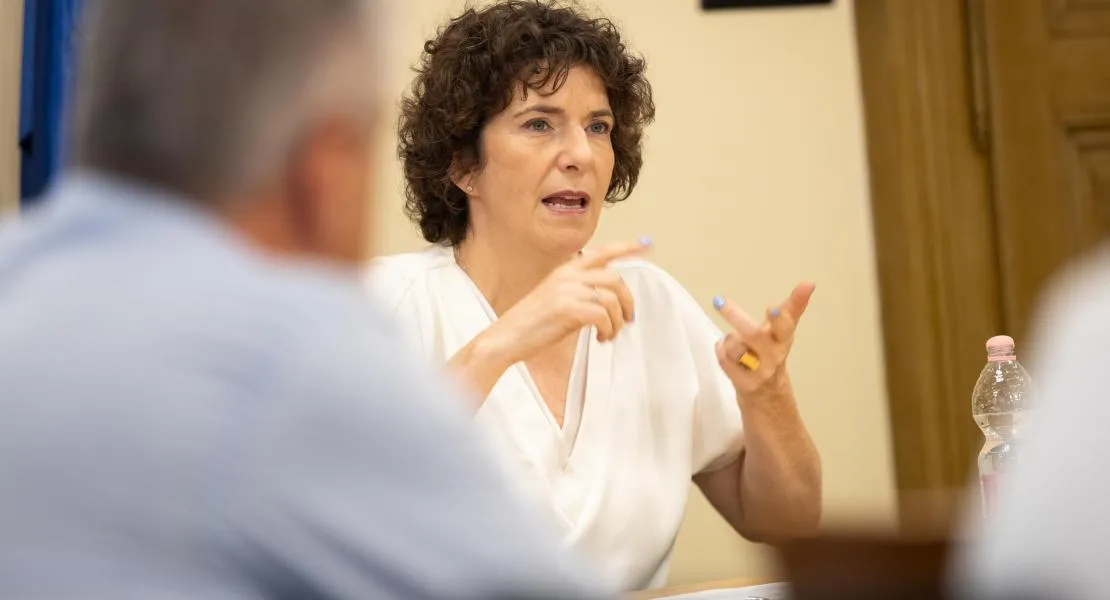 Dobrev Klára: A DK jövő héttől a választásokig minden szombaton törvényjavaslatokon keresztül mutatja be, mit fog tenni a kormányváltás után 