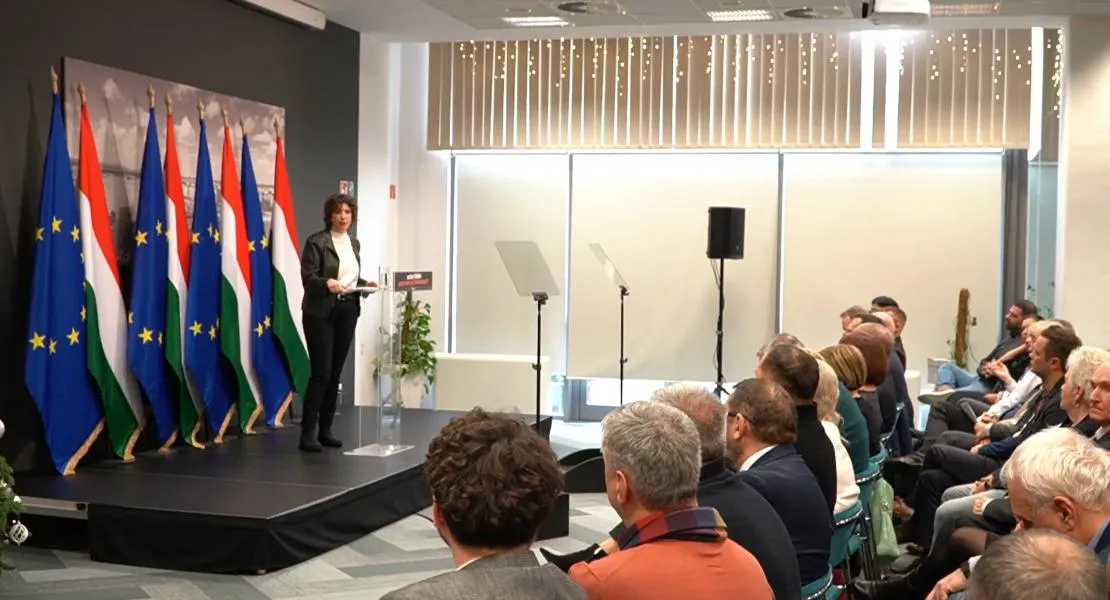 Dobrev Klára: A DK országos kampányt indít „Soha többé egypárti kétharmadot!” címmel 