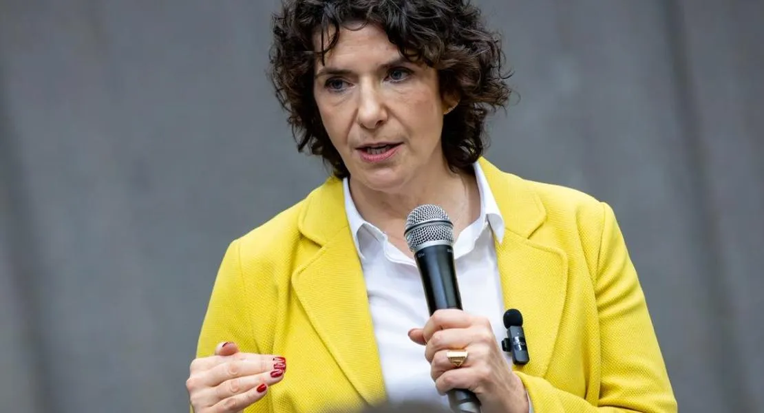 Dobrev Klára: 10%-os választási eredménnyel lennék elégedett -  Szentesen tartott nagyrendezvényt a DK elnöke 