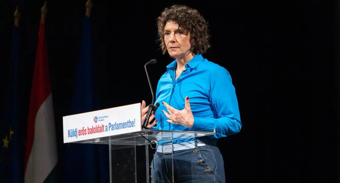 Dobrev Klára Pápán: „Baloldal volt, van, lesz” – a DK a garancia, hogy soha többé ne legyen teljhatalom